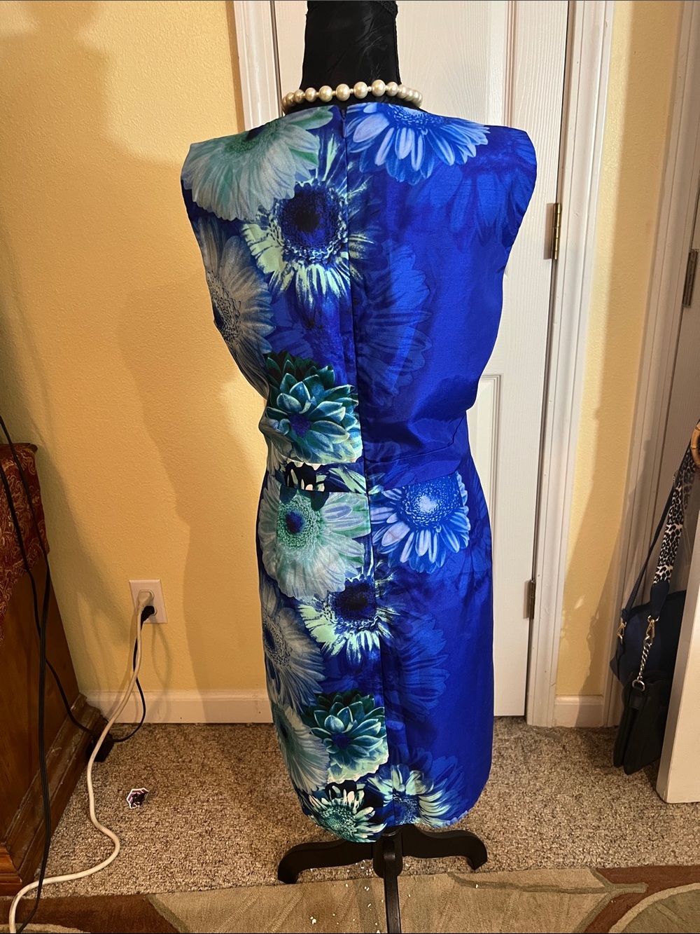 R&K Royal Blue Floral Midi Dress - Picture 2 of 2